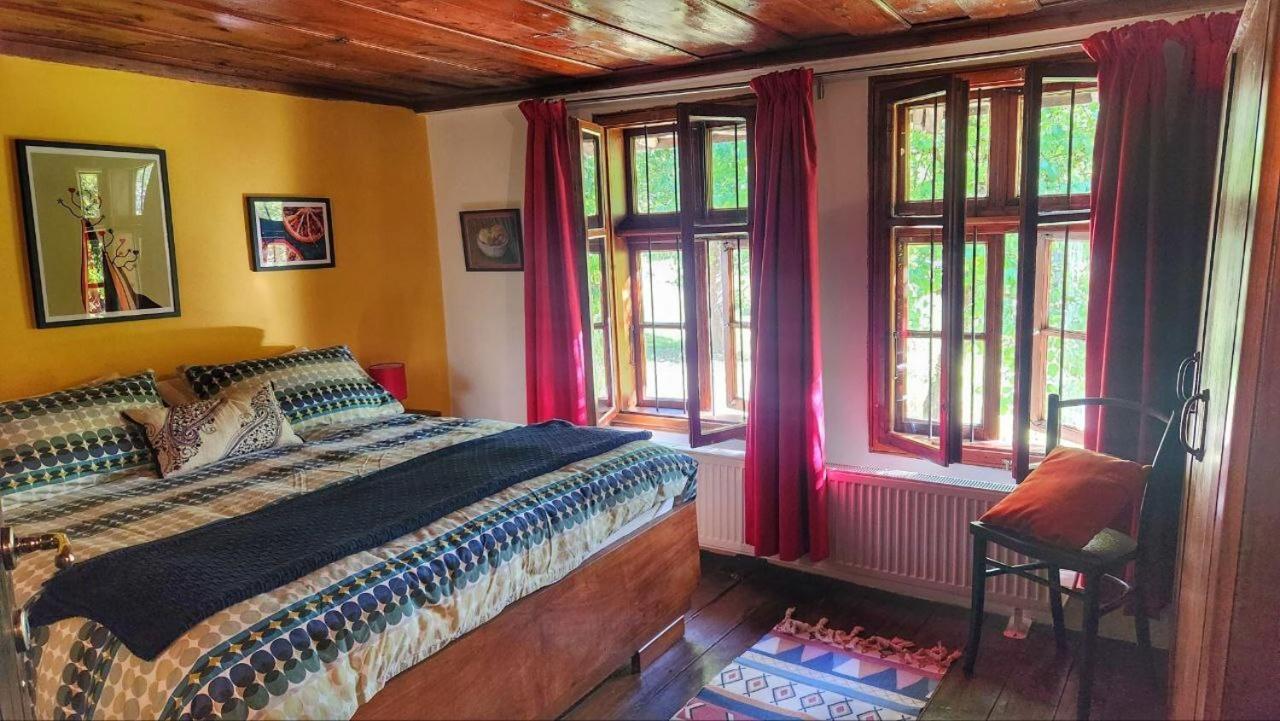 Little River Guest House Gabrovo Room photo